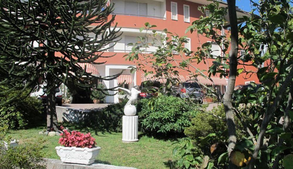 Hotel Internazionale Domodossola Exterior foto